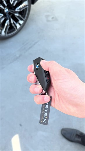 Did you know that you can open and close your BMW's windows with just the key fob? Let our Product Genius Ian show you how. #BMW #TipsAndTricks #BMWgenius #genius #hack #BMWhacks #keyfob #windows #BMWkey #ProductGenius #socal #socalBMW #LosAngeles #Glendale #PacificBMW
