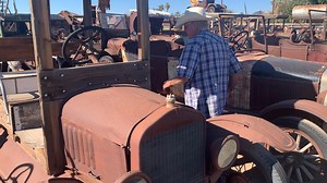 Found a great place today to photograph. Cloud museum in Bard California. Many many old model A model T and other antique cars some restored some just rusting away. Enjoy this little video, pictures to follow. All of them run, he only has one battery. 😂 | Mark Weber Wichers
