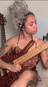 Recorded this solo for @kelmikalle with @officialdaveweckl on drums! For bookings & inquiries, send an email to mohini.dey662@gmail.com Also, I am performing at @theludlowgarage on the 25th June so, come see me play and say hello✨🥰 | Mohini Dey