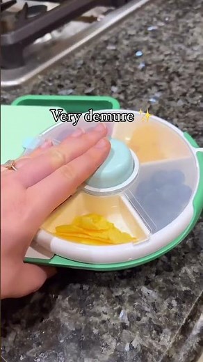 Back to School Lunches🎒🍎 When it comes to packing lunches for daycare or school, the GoBe Snack