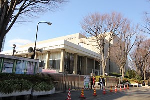 2003年の「NHK紅白歌合戦」紅組出場歌手で思い出に残っているのは？　3組の出場者を紹介！ | エンタメ ねとらぼリサーチ