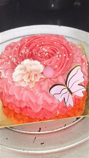 I turned my mistake in a beautiful cake decorating design that blew my mind | #cakedeco #frosting