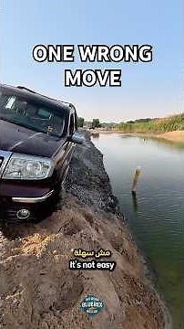 FULL VIDEO 🚨 Honda Pilot stuck at a 45° angle beside the lake