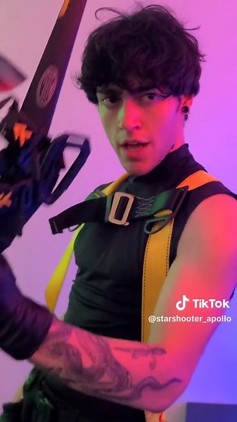 Cyberpunk OC Time: Unveiling Techwear and Mask Making