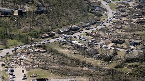 Video. New pictures show havoc caused by tornadoes in the US