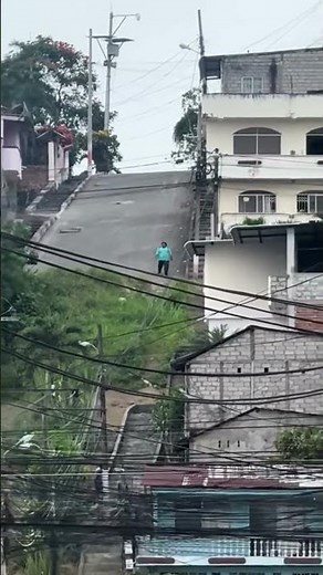 Master Jake Braking: Pro Tips for Kenworth, Peterbilt & Mack Trucks #JakeBrake #TruckTips