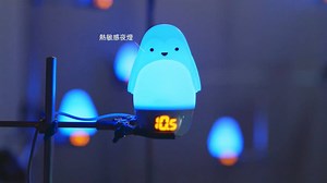【❄❄天氣冷颼颼 電暖器之外的心選擇】 全國電子攜手Dyson，讓你的生活不只感心、更暖心💝。為你推薦涼風、暖風、淨化三效合一…可淨化99.95%的PM0.1，包含過敏原、細菌、花粉和黴菌，還可以捕捉H1N1。最重要的是，現在買還有特別優惠。 =Dyson HP04 三合一涼暖空氣清淨機= 💝現折 $5000，只要$21,900 (市價26,900) 💝全台門市與線上購物同步優惠 >> https://bit.ly/365Mx02 *美國哮喘及過敏基金會(AAFA)認證及韓國過敏協會認證。 *氣流倍增科技: 將乾淨氣流送至室內每個角落。 *Dyson Link APP應用程式:自動監測及淨化空氣，透過手機遙控隨時可檢視居家環境。 ＃也想問企鵝有在賣嗎 ＃省空間的有型選擇 ＃不只能改善室內空氣品質 ＃還能跨季提供舒適的室內溫度 ＃全國電子 | 全國電子