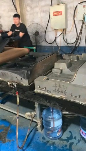 Carayolu on Instagram: "modeling hoop類 For more, Follow us >>> @carayolu :@carayolu #cars #carayolu #motorcycle #sports #carlifestyle #carphotography #automotive #arabalar #pimpmyride #rally #race #motor"