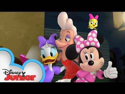 The Happy Helpers Make a Movie  | Mickey Mornings | Mickey Mouse Roadster Racers | Disney Junior