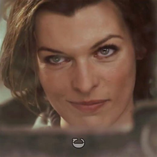 This rooftop landing is pure madness 💀 | Resident Evil 3 (4K) | #shorts