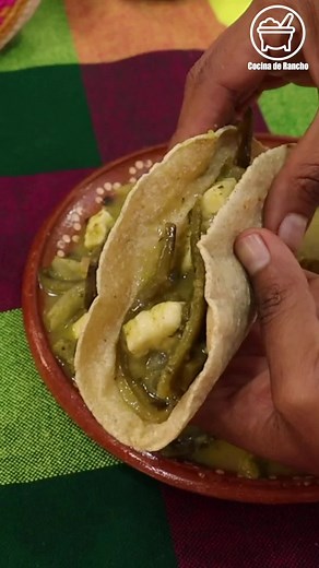 Rajas con queso