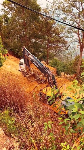 Road Work in Progress, Building Mountain Road