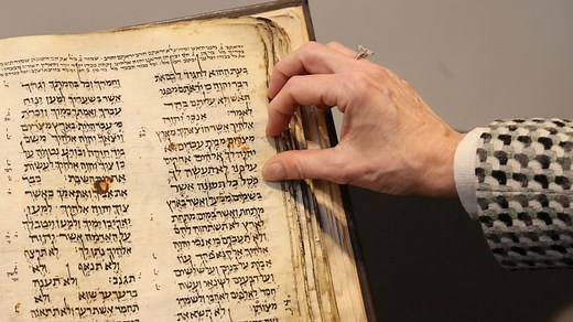 A ‘gender-sensitive’ Hebrew Bible translation hit digital shelves. Not everyone is happy