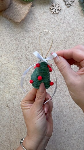 Don't Throw It Out! Egg Carton Christmas Ornaments! 🎄 Get ready for the coziest and easiest Christmas craft! Today, I’m showing you how to upcycle egg cartons using fluffy Alize Velluto yarn to make tiny Christmas tree ornaments. They look like cute little bells and are so simple to put together. Let's get crafting! 🔔✨ ✨AMAZING HOTO CRAFT TOOLS ❤️ Use my code and get 15% off: AIJA https://hototools.com/products/cordless-hot-glue-gun-auto?bg_ref=eu3YZPu3Rw Hoto Tools #christmas #xmas #holidays 