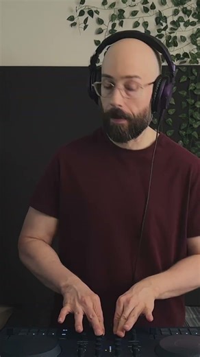 Deep Glow. Low warmth. Steady drift.