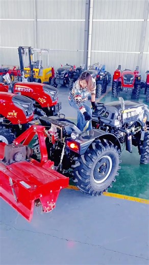 #tractor #excavator #agriculture #4wd #highhorsepower #fourcylinder #rotovator