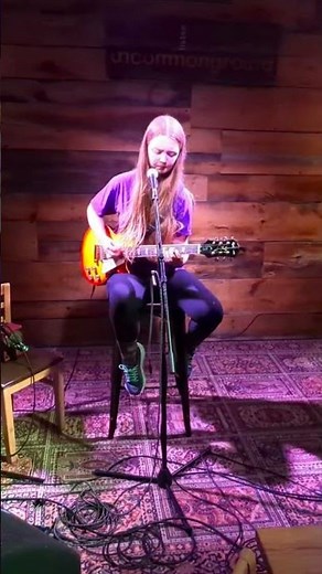 Pardon Me-Incubus (emotive acoustic cover) #viral #girlguitarist #openmic #chicago #pardonme #guitar