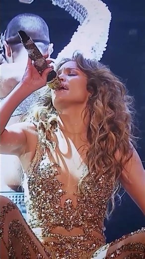 Top 15 Outfits of Jenifer Lopez On Stages😱 #shorts #jenifer #iconicoutfits #celebritystyle #fashion