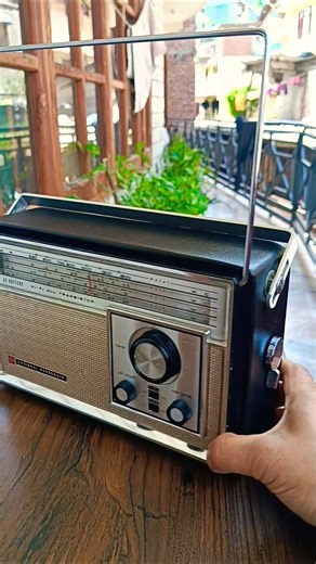 Radio old radio R-441RW analogue transistor receiver 4 band model popular#shortsviral #radio old