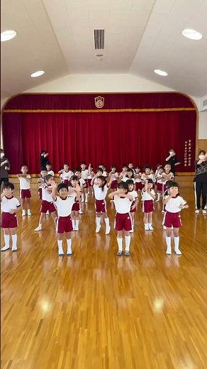 「みんなでおどろう！まどふきダンス」川口あけぼの幼稚園のみんなが踊ってくれました！みんな上手に窓ふきできてるよ🦁 #窓ふきダンス #shorts
