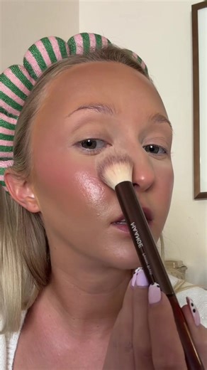 This powder is the REASON my makeup lasts all day @ONE SIZE BEAUTY