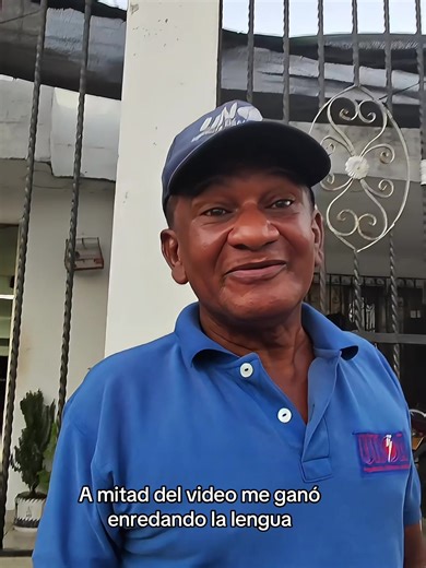 A mitad del video, me ganó enredando la luenga 😂#viral