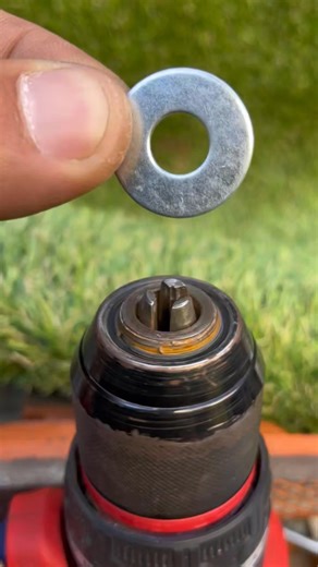 391K views · 1.4K reactions | Washer on the drill: master’s solution Bold technique for joining pipes #USA #CreativeWork #JobsiteTip | Do It YourSelf | Facebook