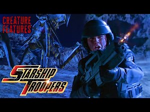 Landing on an arachnid alien planet | Starship Troopers | Creature Features