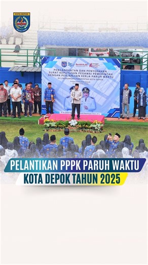 Pemerintah Kota Depok on Instagram: "Pemerintah Kota Depok secara resmi menyerahkan Surat Keputusan (SK) Pegawai Pemerintah dengan Perjanjian Kerja (PPPK) Paruh Waktu kepada 7.036 pegawai di Stadion Merpati, Kecamatan Pancoran Mas, Jumat (19/12/25). Wali Kota Depok, Supian Suri mengajak seluruh PPPK Paruh Waktu untuk mensyukuri posisi yang dijalani saat ini dan menjadikannya sebagai bentuk pengabdian kepada masyarakat. Supian Suri menegaskan, SK yang diberikan bukan sekadar formalitas, melainkan