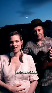 Danke für all euer so wunderschönes Feedback zu „hold on“. Das bedeutet uns sehr viel. Hier kommt Verse 2, so könnt ihr euch schonmal warm singen… Den Link zum ganzen Song findet ihr in den Kommentaren. Love, the birds🦜🦜🦜🦜 | Mrs. Greenbird
