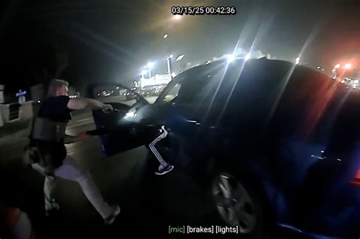 Footage shows the run-up to immigration officer’s fatal shooting of Texas man