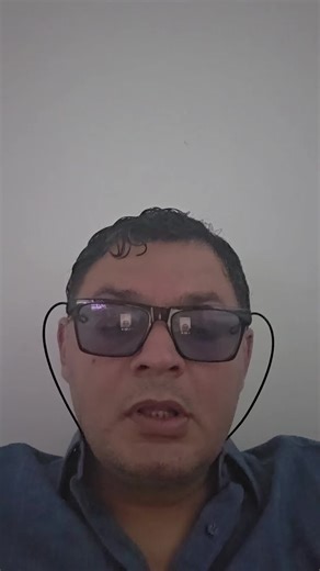 Ανεξάρτητη Αρχή Διερεύνησης Ισχυρισμών και Παραπόνων κατά της Αστυνομίας (ΑΑΔΙΠΑ). Ανεξάρτητο σώμα που διερευνά καταγγελίες πολιτών για: -Κατάχρηση εξουσίας -Κακομεταχείριση ή βία -Παράνομες ενέργειες αστυνομικών -Διαφθορά -Παράβαση καθήκοντος -Ανάρμοστη συμπεριφορά -Παραβίαση δικαιωμάτων πολίτη. Δεν ανήκει στην Αστυνομία — λειτουργεί ανεξάρτητα. Ο Πολιτης όταν θεωρεί ότι: -Παραβιάστηκαν τα δικαιώματά του από αστυνομικό. -Υπήρξε υπέρβαση εξουσίας. -Δεν τηρήθηκε η νόμιμη διαδικασία. -Υπήρξε αδικα