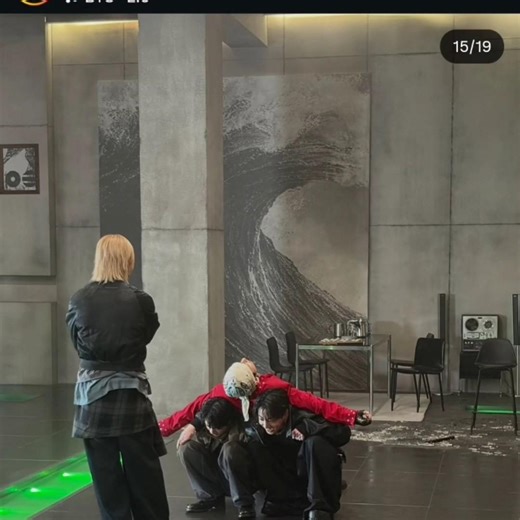 Kim Taehyung aka v new update on Instagram #bts #thv #kimtaehyung #taehyungnews #kimtaehwan #kimtae