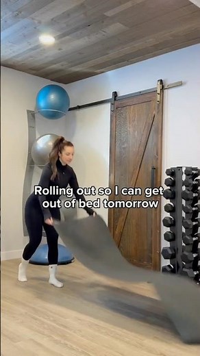 Foam Rolling Routine for Quads, Glutes & Hamstrings | Lower-Body Recovery