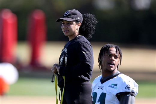Dwyane Wade’s wife Gabrielle Union pays ultimate tribute to Eagles coach Autumn Lockwood’s historic Super Bowl milestone