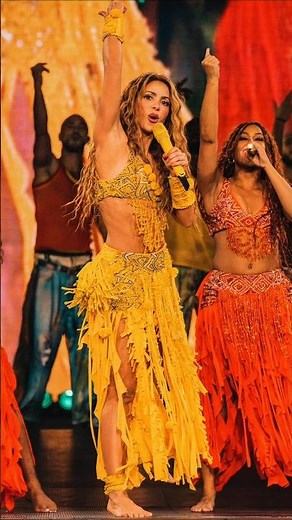 Shakira's Iconic Photo Album | Beautiful Memories & Fashion 2026