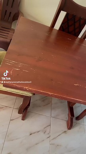 Refurbishing a Wooden Table: Step-by-Step Guide