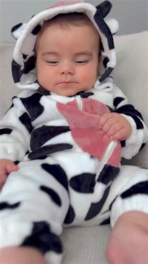 188K views · 1.5K reactions | Güüünaaaydınnn Sizce Ulus yarın nasıl bir kostüm giyinmeli?♥️ | Ümranto | Facebook