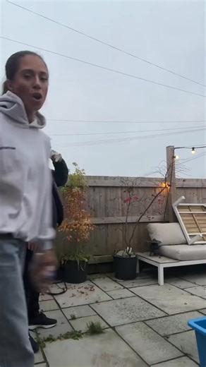 Lets do some apple bobbing! Happy Halloween | Bobbye Thompson