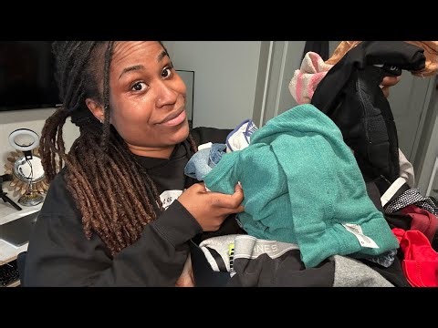 Come pick up your clothes… they aren’t FOLDED 😩 #no #Kehlani