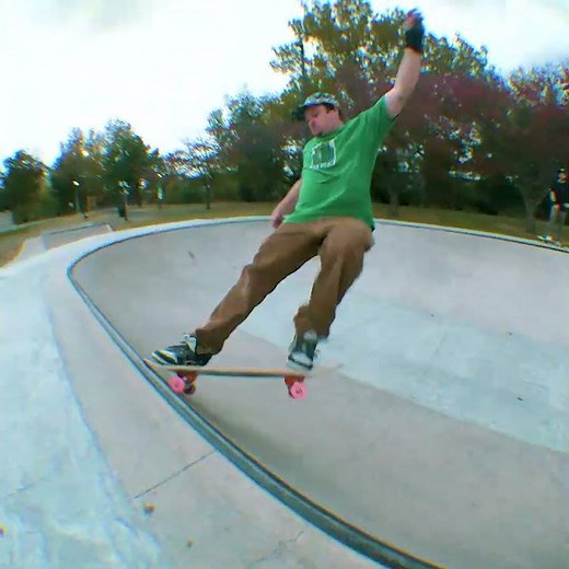 Ricki Fish skating Bennington skate park in Bennington, Vermont. #skateboarding #skatepark
