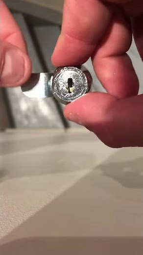 Ouverture serrure boite au lettre