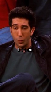 Chandler was so good in this scene! 😆 | Friends Addiction