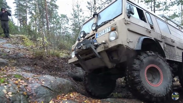 越野驾驶 沃尔沃C306 6x6阿斯科拉 4x4ATV