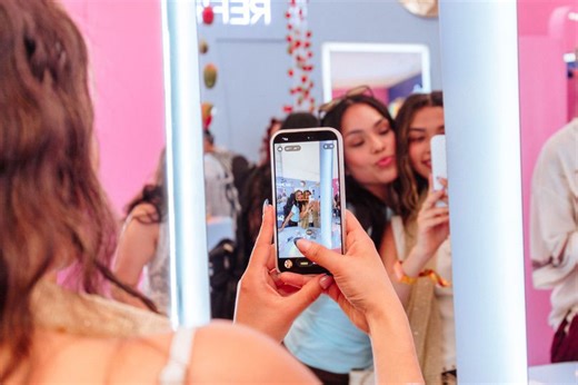 Women regularly form friendships in bathrooms as Coachella gets 'VIP' treatment