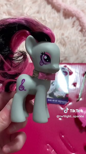 Unboxing otavia melody! (I spent so much money on her 😭) #mlp #octavia #fim #eqg