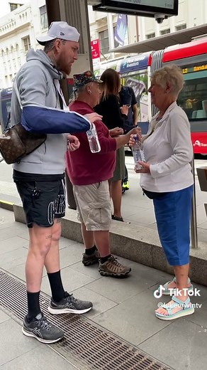 Don’t forget to make someone smile today #smile #wholesome #socialexperiment #beautiful #happy