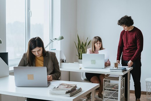 Looking for a job in NYC? These 17 epic temp agencies should be your start