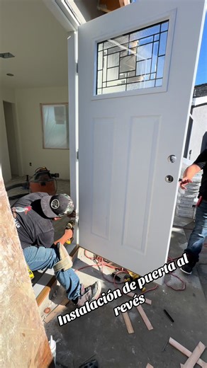Instalación de puerta de manera correcta y eficiente