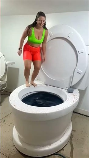 Biggest toilet pool🤣😅#comedy #funnyvideo